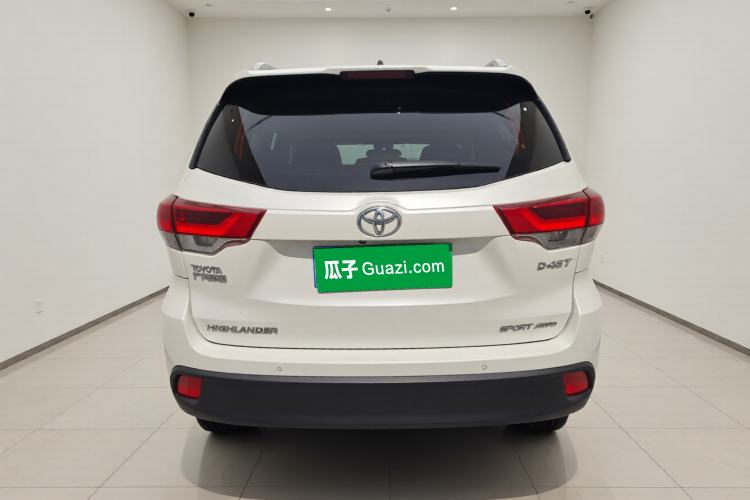 Used Toyota Highlander 2018 2.0T Four-Wheel Drive Luxury Edition 7 Seats China V Emission Standard