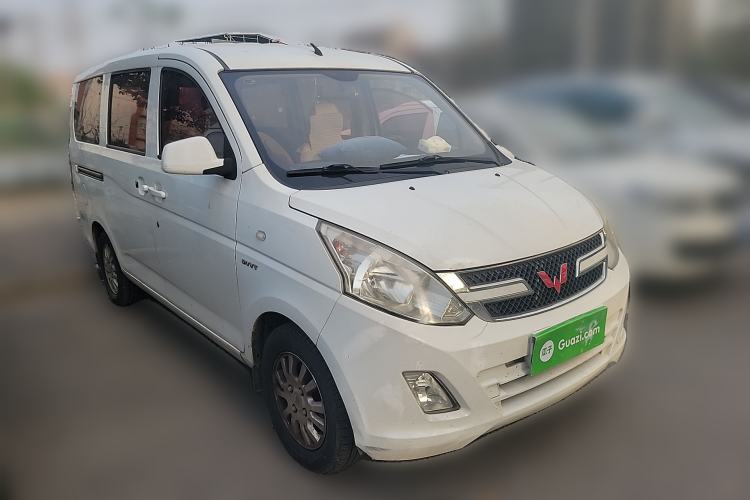 Used Wuling Rongguang V 2016 1.5L Standard Version
