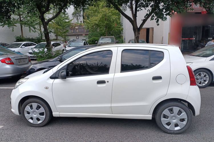 Used Suzuki Alto 2013 Revised Version 1.0L Manual Comfort Edition
