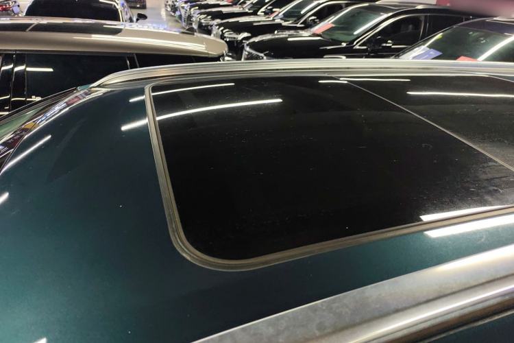 Used Peugeot 5008 2017 380THP 7-Seater Elite Edition
