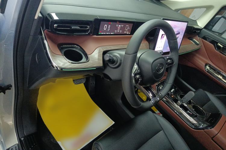 Used GAC Trumpchi E8 New Energy 2024 150km Dragon Roar Starry Night+
