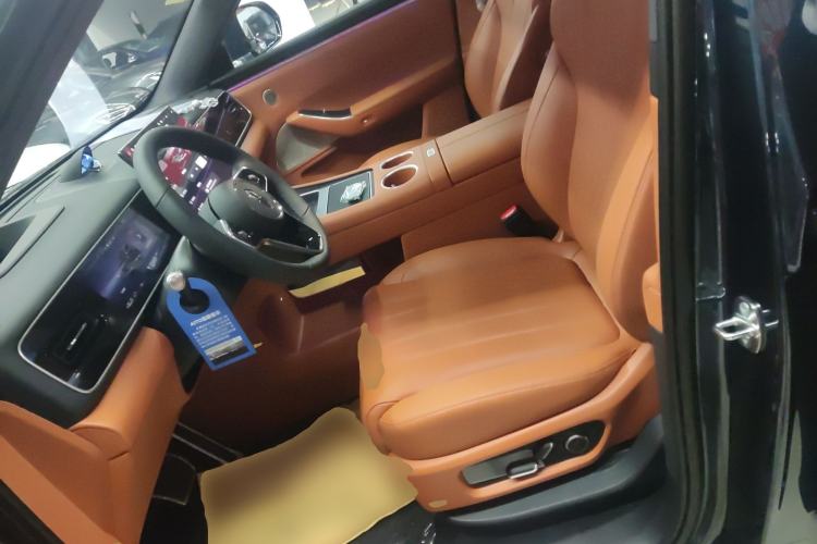 Used Hima AITO M7 2026 Model Range-Extending Max All-Wheel Drive 5-Seater Version
