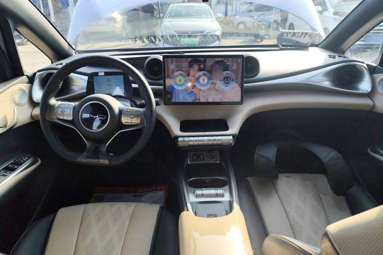 Used BYD Dolphin 2023 420 km Fashion Edition