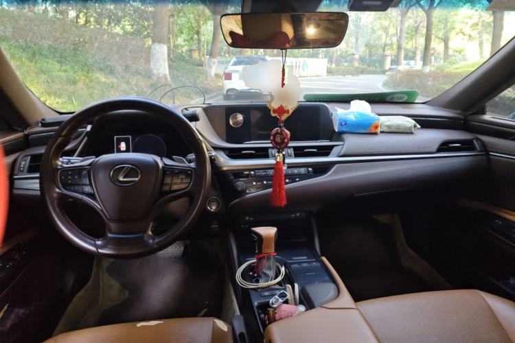 Used Lexus ES 2018 200 Excellence Edition China V Standard