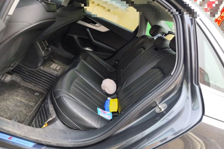 Used Audi A4L 2022 40 TFSI Fashion Dynamic Model
