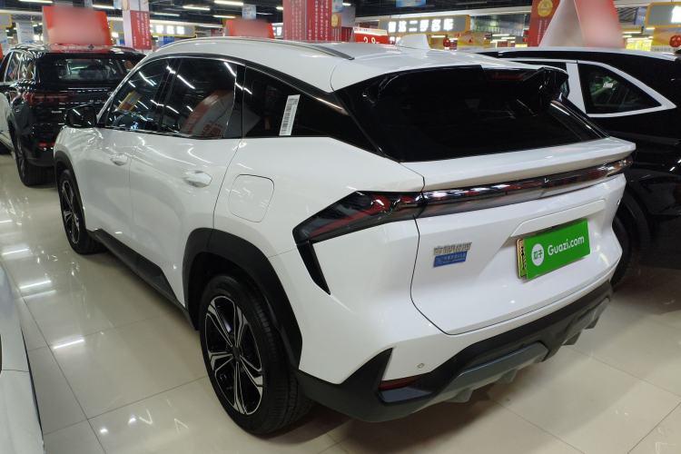 Used Geely Galaxy L7 2025 EM-i 115km Exploration+ Edition Exterior 2