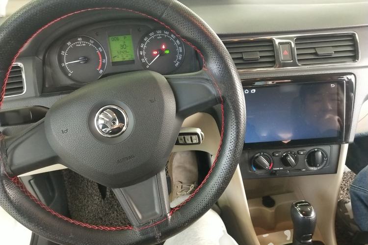 Used Skoda Rapid 2016 1.6L Automatic Chuanxing Edition
