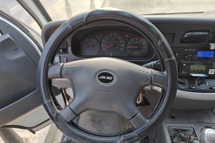 Used Jinbei Hiace 2018 2.0L Fifth-Generation Power King Comfortable Standard Top 10-Seater V20
