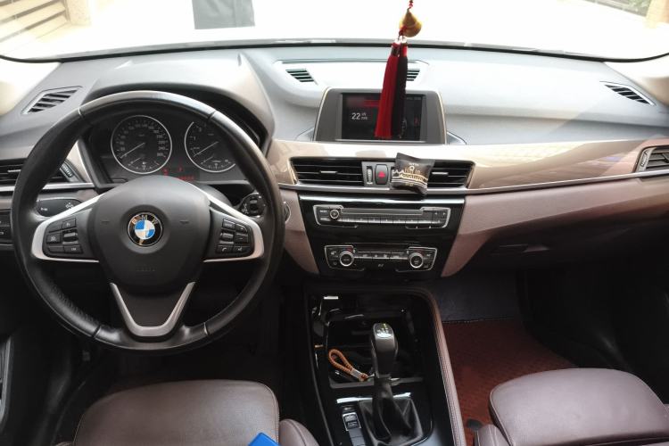 Used BMW X1 2018 sDrive18Li Luxury Model
