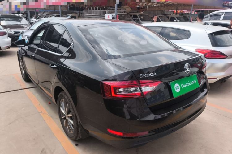 Used Skoda Octavia 2019 1.5L Automatic Comfort Edition
