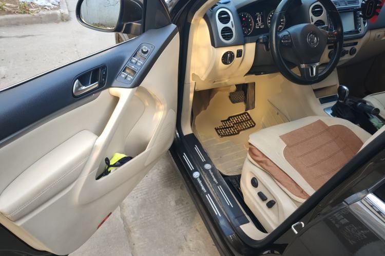 Used Volkswagen Tiguan 2015 1.8TSI Automatic Two-Wheel Drive Comfort Edition Driver Seat