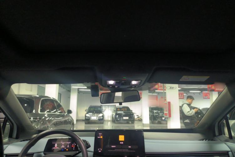 Used Volkswagen ID.4 X 2023 Pure Smart Edition Headliner