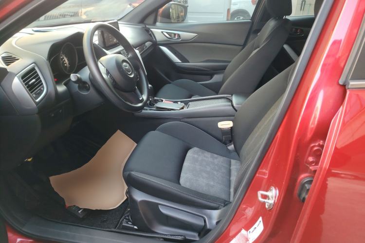 Used Mazda CX-4 2016 2.0L Automatic 2WD Blue Sky Dynamic Edition