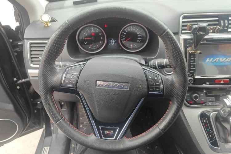 Used Haval H6 2015 Sport Edition 1.5T Automatic Two-Wheel Drive Luxury Model