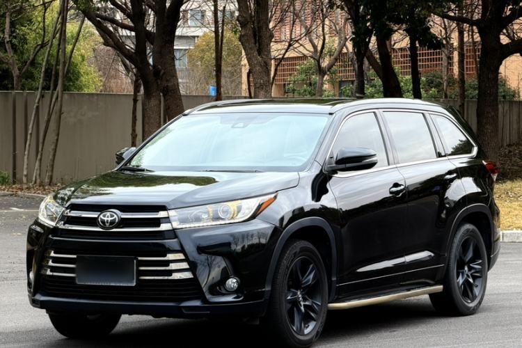Used Toyota Highlander 2018 2.0T Four-Wheel Drive Knight Edition 7 Seats China VI Standard