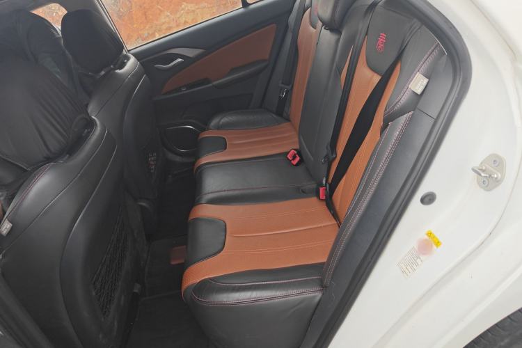 Used BYD Qin New Energy 2015 1.5T Dual-Crown Flagship Plus Edition
