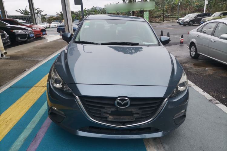 Used Mazda Mazda 3 Axela 2014 Sedan 1.5L Automatic Comfort Model
