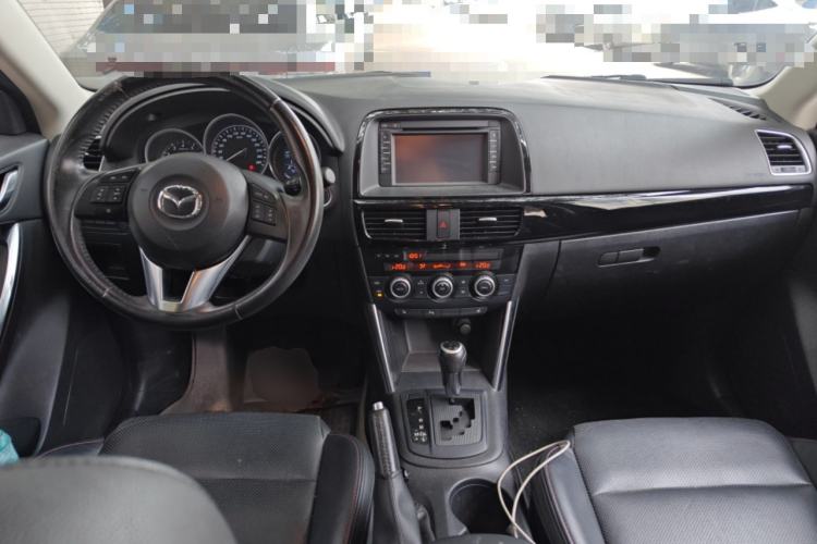 Used Mazda CX-5 2013 2.5L Automatic 4x4 Luxury Version Center Console