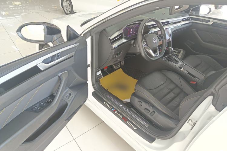 Used Volkswagen FAW-Volkswagen CC 2021 380TSI Striking Edition
