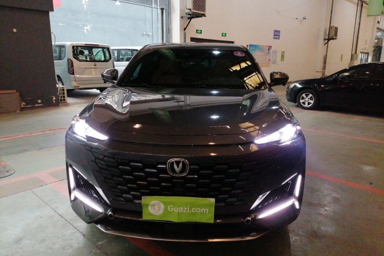 Used CHANGAN UNI-K 2021 2.0T Prestige Edition Front