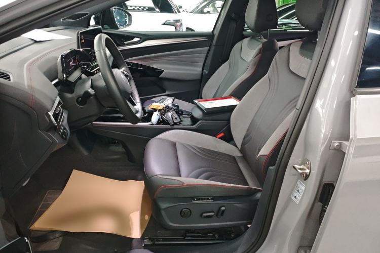 Used Volkswagen ID.4 CROZZ 2024 PRIME