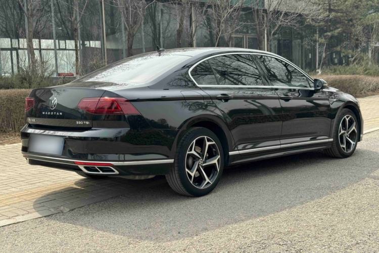 Used Volkswagen Magotan 2023 2 Million Units Commemorative Edition 330TSI DSG Luxury Version
