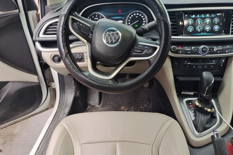 Used Buick GT 2019 15T Dual-Clutch Connected Elite Model China VI Steering Wheel