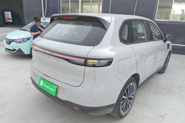 Used Leapmotor B10 2025 510 Joyful Edition Rear Right 45 Deg