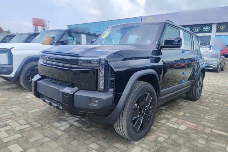 Used Chery Fengyun Fulwin X3 Plus 2025 Model 401 Two-Wheel Drive Smart Leading Edition