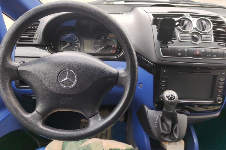 Used Mercedes-Benz Vito 2013 3.0L Elite Edition Steering Wheel