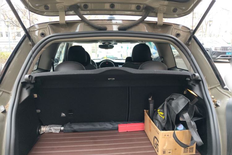 Used MINI MINI 2018 1.5T COOPER Classic Edition
