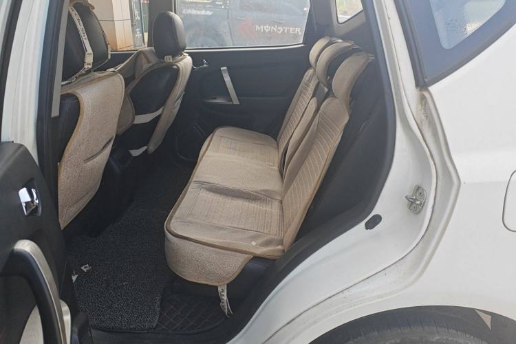 Used Geely Auto GX7 2015 Classic Edition 1.8L Manual Urban Model China V Standard