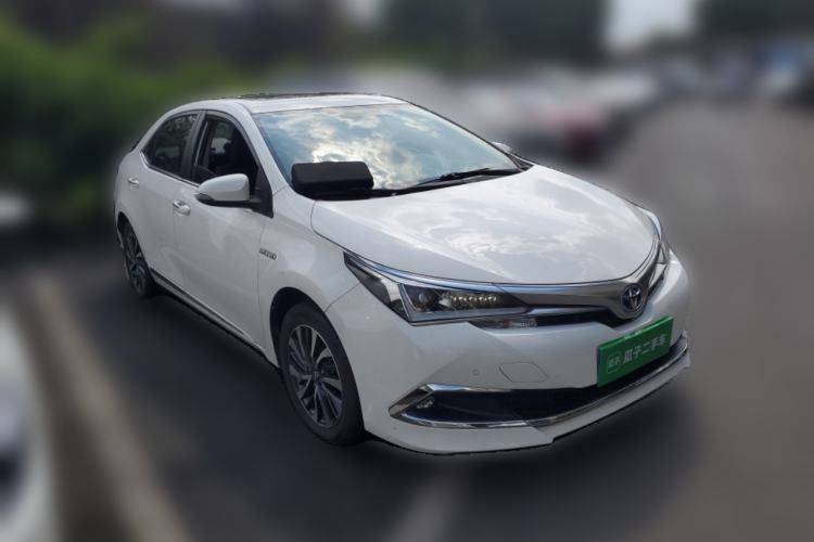 Used Toyota Corolla 2018 Dual-Engine 1.8L E-CVT Smart Edition
