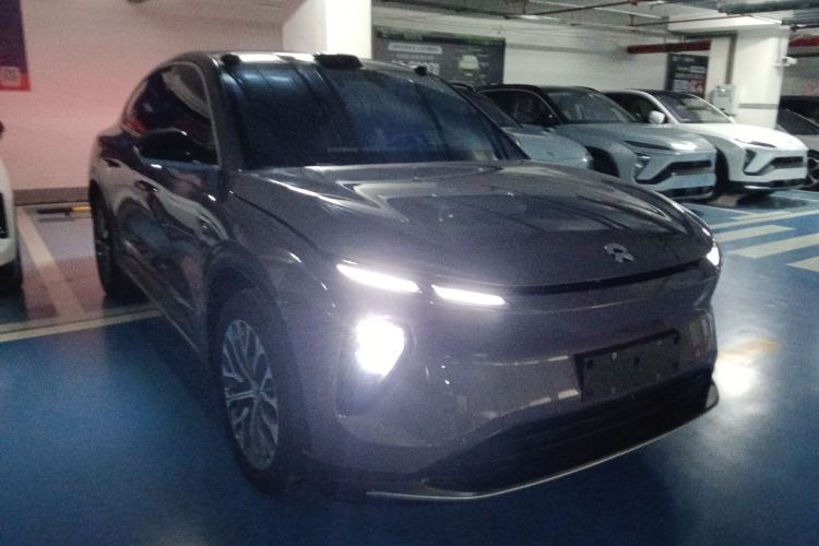 Used Nio EC6 2023 75 kWh Exterior 1