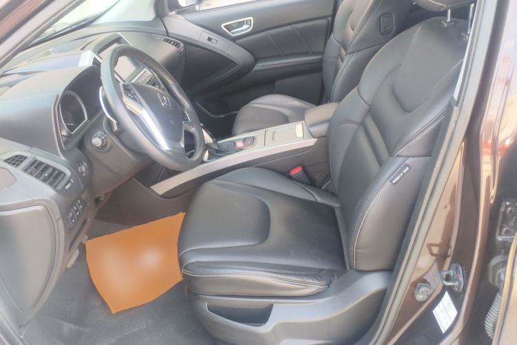 Used Luxgen U6 SUV 2014 2.0T ZhiZun Model Left Front Seat