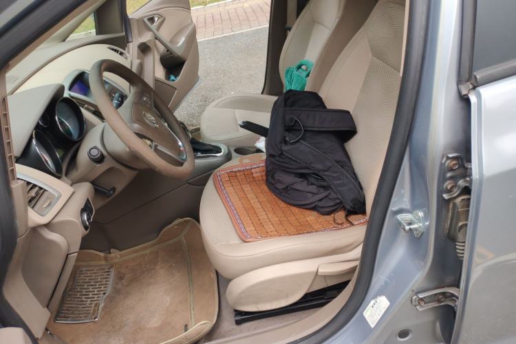 Used Buick GT 2012 GT 1.6L Automatic Fashion Edition Left Front Seat