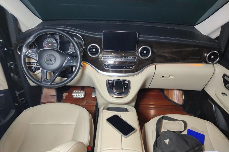 Used Mercedes-Benz V-Class 2018 V 260 L Prestige Extended Version China VI