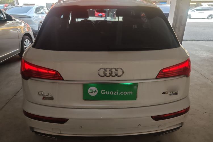 Used Audi Q5L 2022 40T Fashionable and Dynamic Model
