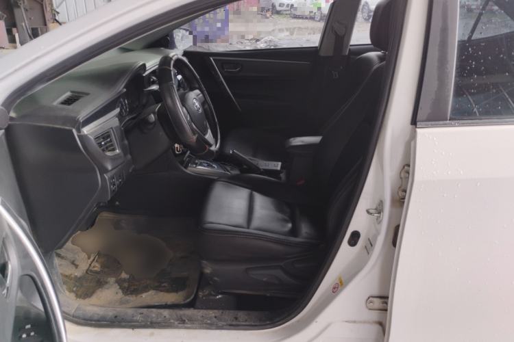 Used Toyota Corolla 2014 1.6L CVT GL-i Driver Seat