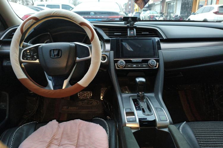 Used Honda Civic 2019 220TURBO CVT Dynamic Edition China VI Emission Standard