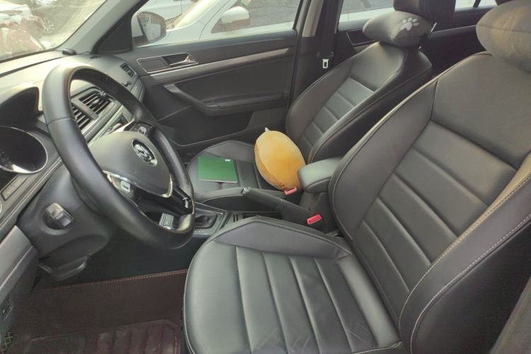 Used Volkswagen Lavida 2017 1.6L Automatic Comfort Edition Left Front Seat