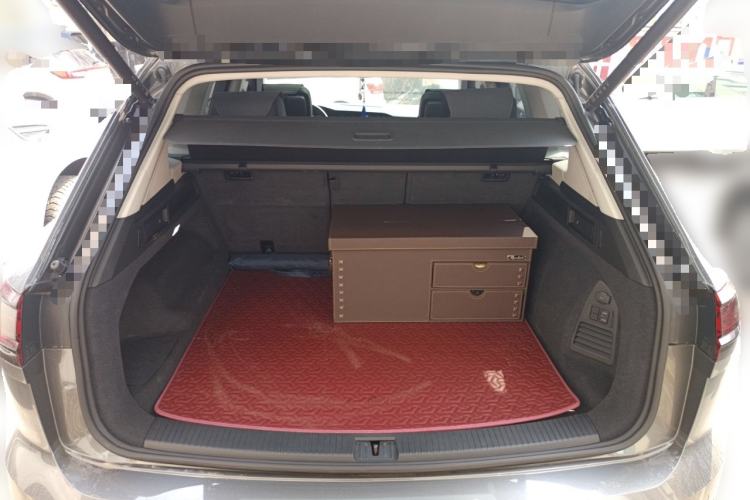 Used Volkswagen Touareg 2022 2.0 TSI Flagship Special Edition Trunk