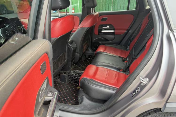 Used Mercedes-Benz GLA AMG 2022 AMG GLA 35 4MATIC Interior 6