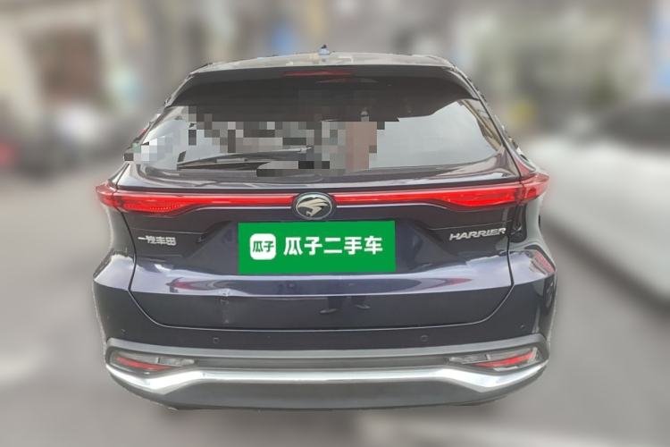 Used Toyota Harrier 2022 2.0L CVT Two-Wheel Drive Luxury Edition
