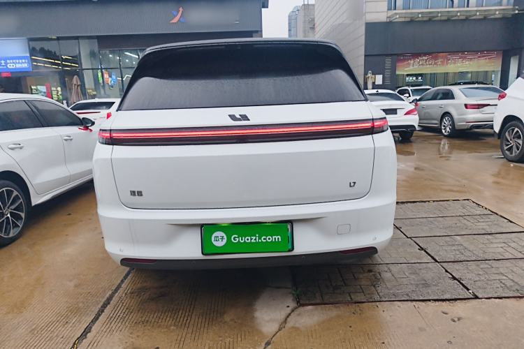Used Li Auto L7 2023 Air model
