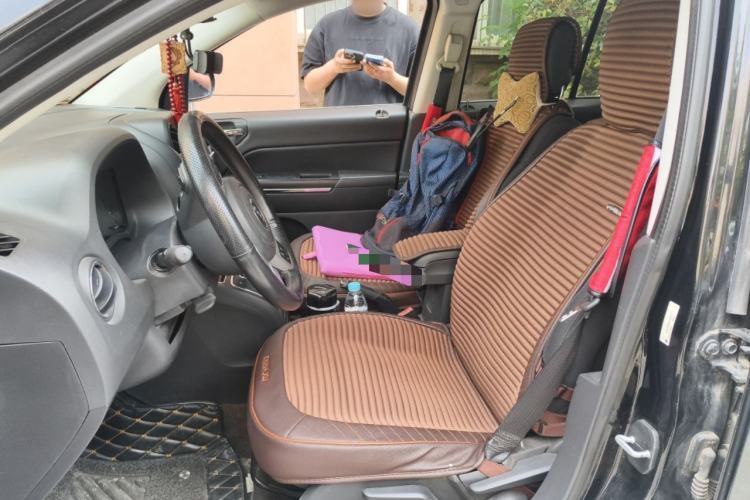 Used Jeep Compass 2014 2.4L four-wheel drive sport version