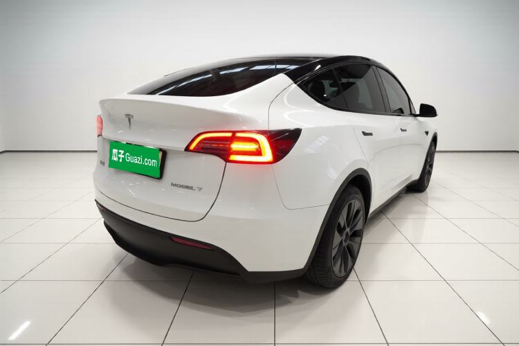 Used Tesla Model Y 2024 Rear-Wheel-Drive Version Rear Right 45 Deg