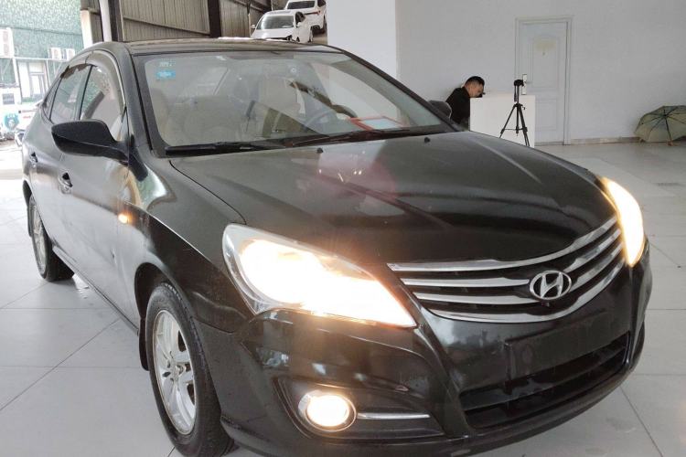 Used Hyundai Celesta 2015 1.6L Manual Comfort Model