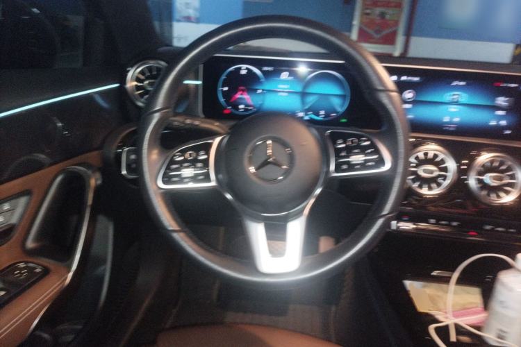 Used Mercedes-Benz A-Class 2019 A 200 Dynamic Edition Steering Wheel