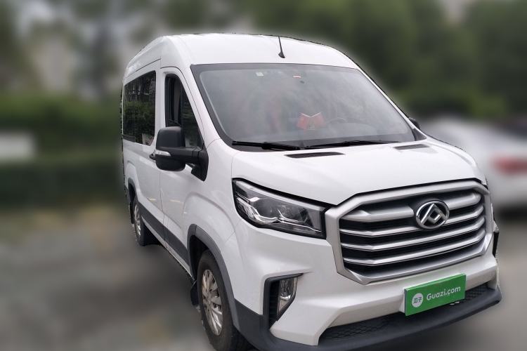 Used SAIC MAXUS Xintu V90 2020 2.0T Manual Yunjie Version Front-Wheel Drive with Single Rear Tire Short Wheelbase High-Roof Design 6-Seater
